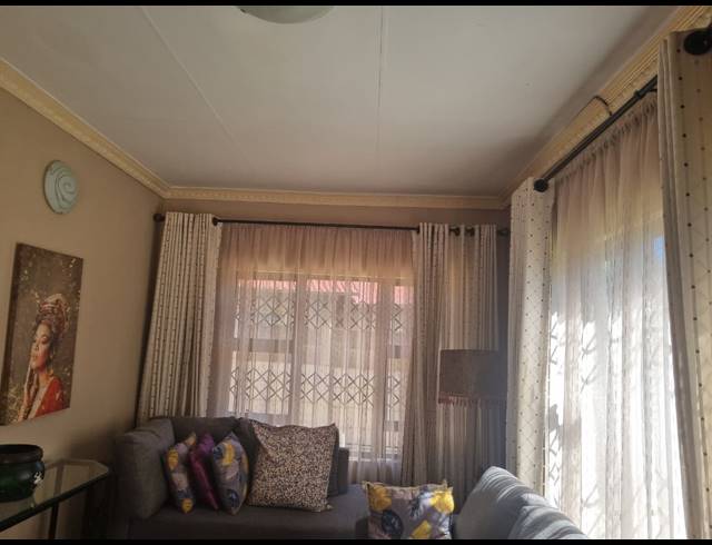 3 BEDROOM HOUSE FOR SALE IN FAIRLEIGH